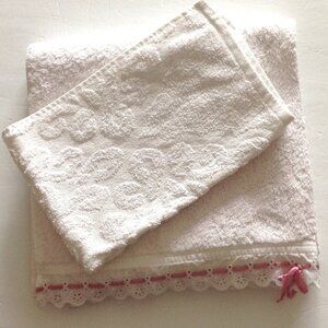 Vintage Caldwell White Bath Towel w Pink Ribbon & Lace 1 Hand Towel Bathroom